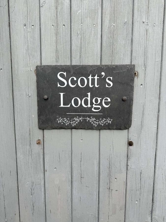 Scott'S Lodge Фавершем Екстер'єр фото